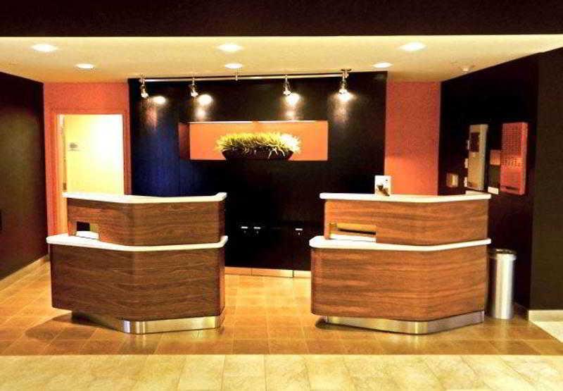 Courtyard Milwaukee Airport Hotel Interior foto